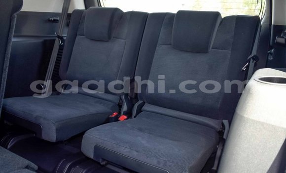 Nunua Mpya Toyota Land Cruiser Prado Nyeusi Gari ndani ya Import - Dubai nchini Somalia Nunua Mpya Toyota Land Cruiser Prado Nyeusi Gari ndani ya Import - Dubai nchini Somalia