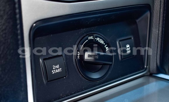 Nunua Mpya Toyota Land Cruiser Prado Nyeusi Gari ndani ya Import - Dubai nchini Somalia Nunua Mpya Toyota Land Cruiser Prado Nyeusi Gari ndani ya Import - Dubai nchini Somalia