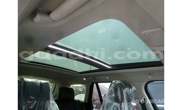Acheter Import Voiture Land Rover Range Rover Autre à Import - Dubai, Somalie Acheter Import Voiture Land Rover Range Rover Autre à Import - Dubai, Somalie