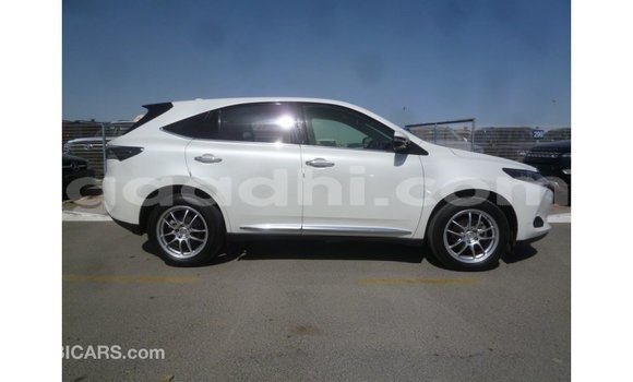 ይግዙ Imported Toyota Harrier ነጭ መኪና በ Import - Dubai በ ሶማሊያ ይግዙ Imported Toyota Harrier ነጭ መኪና በ Import - Dubai በ ሶማሊያ