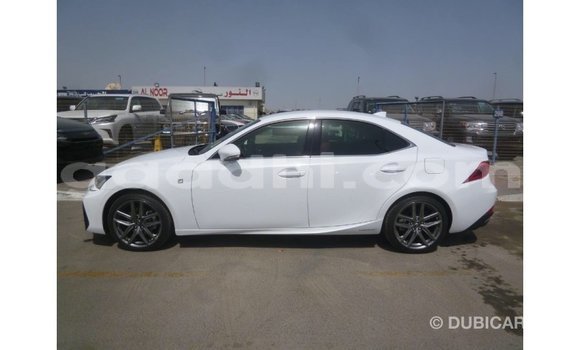 ይግዙ Imported Lexus IS ነጭ መኪና በ Import - Dubai በ ሶማሊያ ይግዙ Imported Lexus IS ነጭ መኪና በ Import - Dubai በ ሶማሊያ