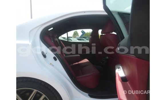 ይግዙ Imported Lexus IS ነጭ መኪና በ Import - Dubai በ ሶማሊያ ይግዙ Imported Lexus IS ነጭ መኪና በ Import - Dubai በ ሶማሊያ