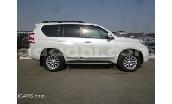 ይግዙ Imported Toyota Prado ነጭ መኪና በ Import - Dubai በ ሶማሊያ ይግዙ Imported Toyota Prado ነጭ መኪና በ Import - Dubai በ ሶማሊያ