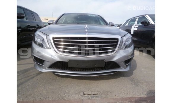 ይግዙ Imported Mercedes-Benz 190 ሌላ መኪና በ Import - Dubai በ ሶማሊያ ይግዙ Imported Mercedes-Benz 190 ሌላ መኪና በ Import - Dubai በ ሶማሊያ