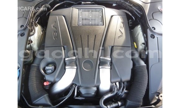 Acheter Import Voiture Mercedes-Benz 190 Blanc à Import - Dubai, Somalie Acheter Import Voiture Mercedes-Benz 190 Blanc à Import - Dubai, Somalie