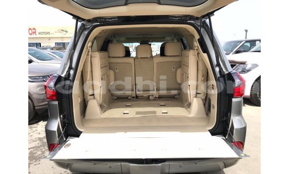 Acheter Import Voiture Lexus LX Autre à Import - Dubai, Somalie Acheter Import Voiture Lexus LX Autre à Import - Dubai, Somalie