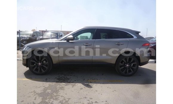 Acheter Import Voiture Jaguar F-Pace Autre à Import - Dubai, Somalie Acheter Import Voiture Jaguar F-Pace Autre à Import - Dubai, Somalie