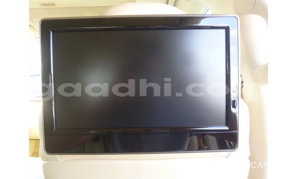 Acheter Import Voiture Lexus LX Noir à Import - Dubai, Somalie Acheter Import Voiture Lexus LX Noir à Import - Dubai, Somalie