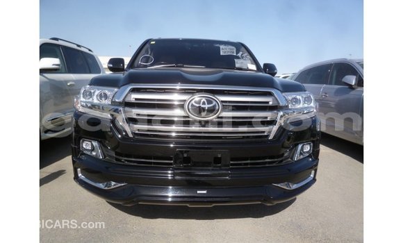 ይግዙ Imported Toyota Land Cruiser ጥቁር መኪና በ Import - Dubai በ ሶማሊያ ይግዙ Imported Toyota Land Cruiser ጥቁር መኪና በ Import - Dubai በ ሶማሊያ