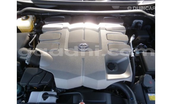 ይግዙ Imported Toyota Land Cruiser ጥቁር መኪና በ Import - Dubai በ ሶማሊያ ይግዙ Imported Toyota Land Cruiser ጥቁር መኪና በ Import - Dubai በ ሶማሊያ