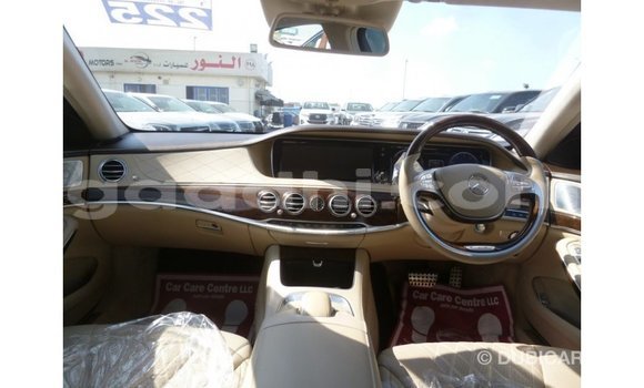 ይግዙ Imported Mercedes-Benz 190 ሰማያዊ መኪና በ Import - Dubai በ ሶማሊያ ይግዙ Imported Mercedes-Benz 190 ሰማያዊ መኪና በ Import - Dubai በ ሶማሊያ