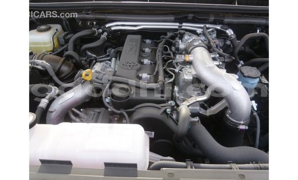 Acheter Import Voiture Toyota Prado Autre à Import - Dubai, Somalie Acheter Import Voiture Toyota Prado Autre à Import - Dubai, Somalie