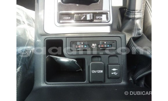 Acheter Import Voiture Toyota Prado Marron à Import - Dubai, Somalie Acheter Import Voiture Toyota Prado Marron à Import - Dubai, Somalie