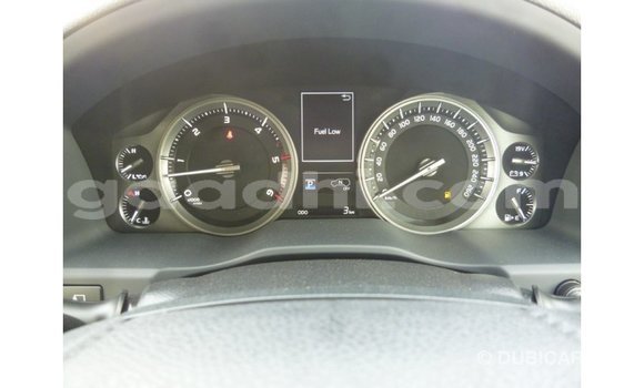 Acheter Import Voiture Toyota Land Cruiser Noir à Import - Dubai, Somalie Acheter Import Voiture Toyota Land Cruiser Noir à Import - Dubai, Somalie