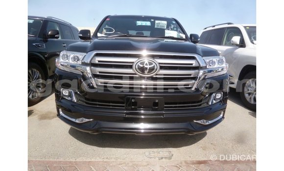 Acheter Import Voiture Toyota Land Cruiser Noir à Import - Dubai, Somalie Acheter Import Voiture Toyota Land Cruiser Noir à Import - Dubai, Somalie